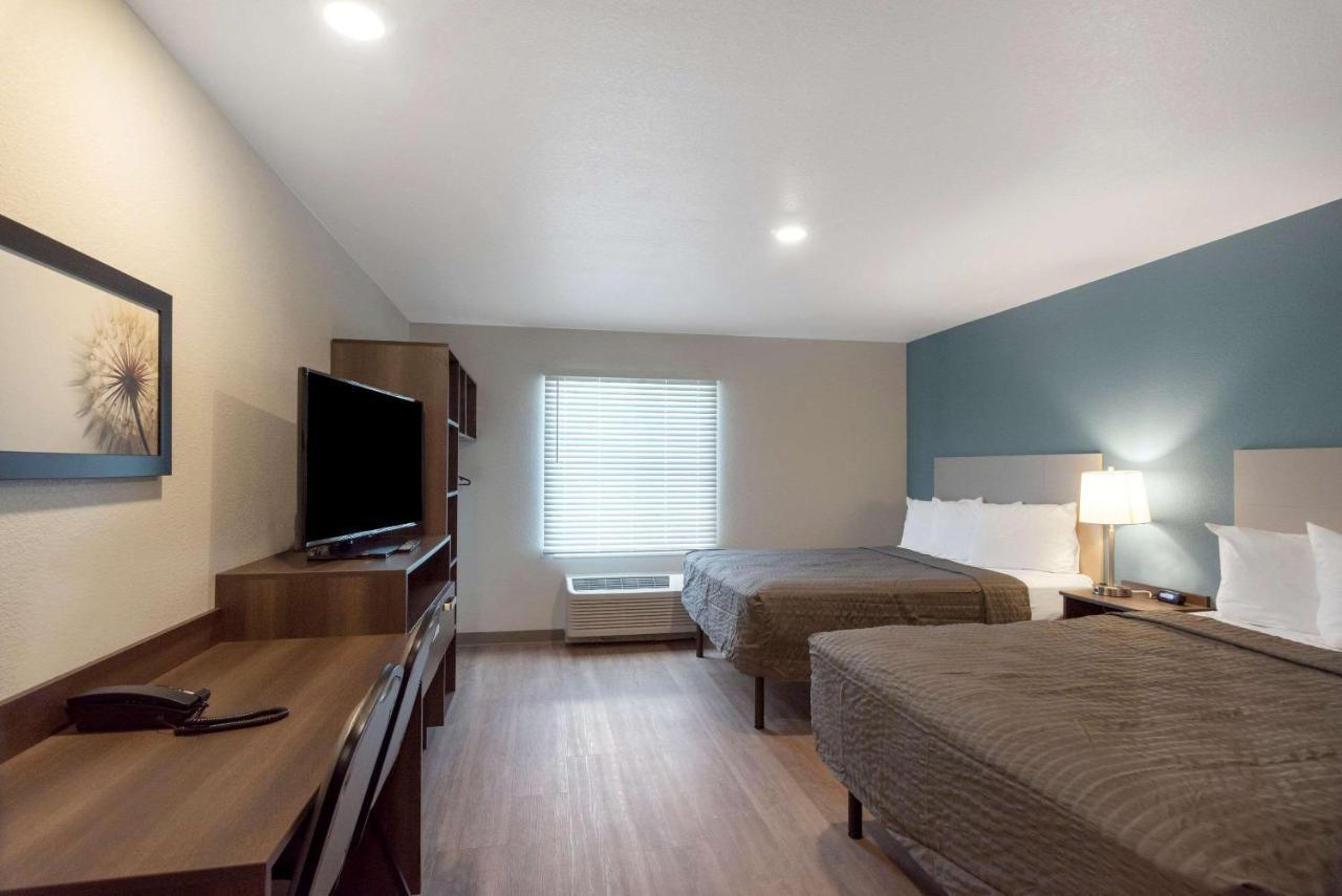 Woodspring Suites Colorado Springs North - Air Force Academy Bagian luar foto