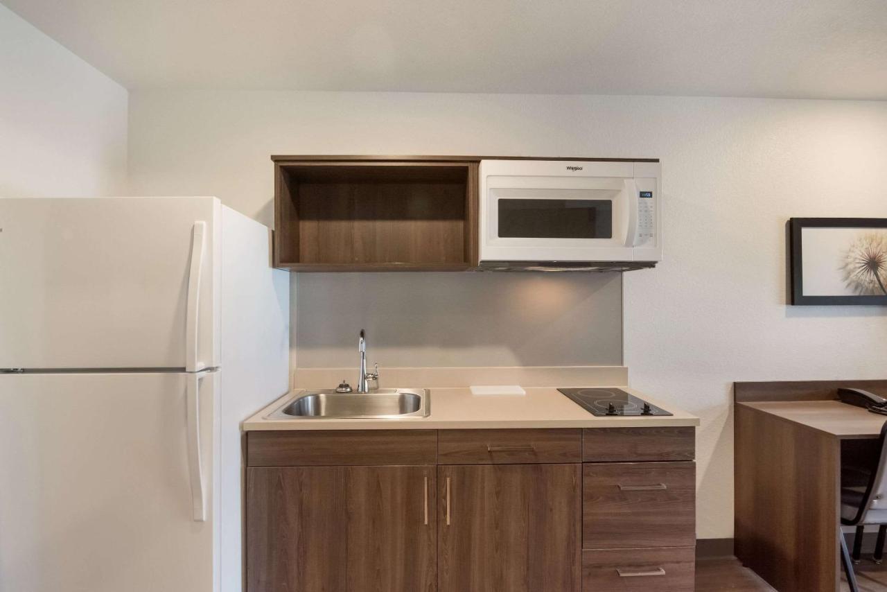 Woodspring Suites Colorado Springs North - Air Force Academy Bagian luar foto